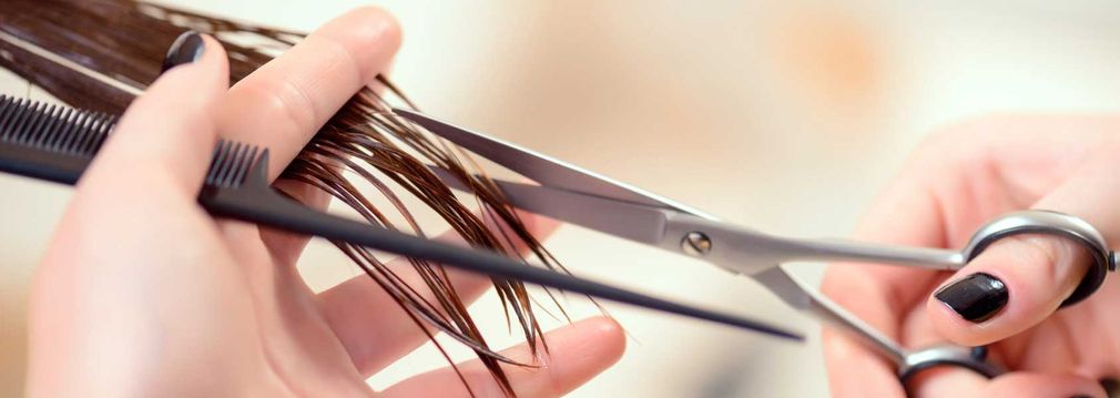 Haare schneiden in Barsinghausen beim Friseur 4haareszeiten